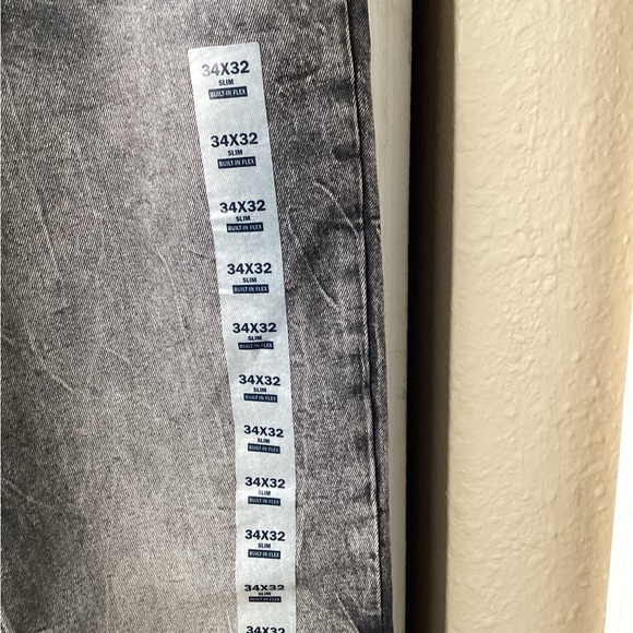 Old Navy NWT Slim Built-In-Tough/Built-In-Flex Men Black/Gray Jeans Sz 34X32 - Picture 4 of 5
